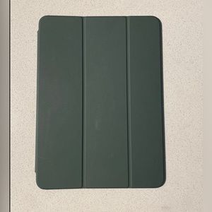 iPad Air folio/ iPad Pro 11” 1st gen. Forrest green.